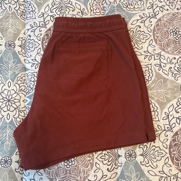 Athleta Farallon Shorts Size 10T - Picture 2 of 3